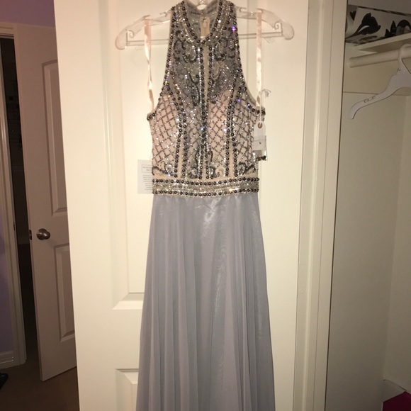 Dresses & Skirts - Long Prom Dress